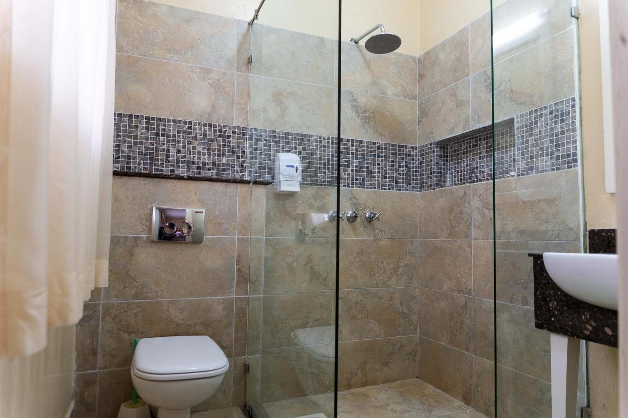 Thayu Farm Hotel Limuru Room photo