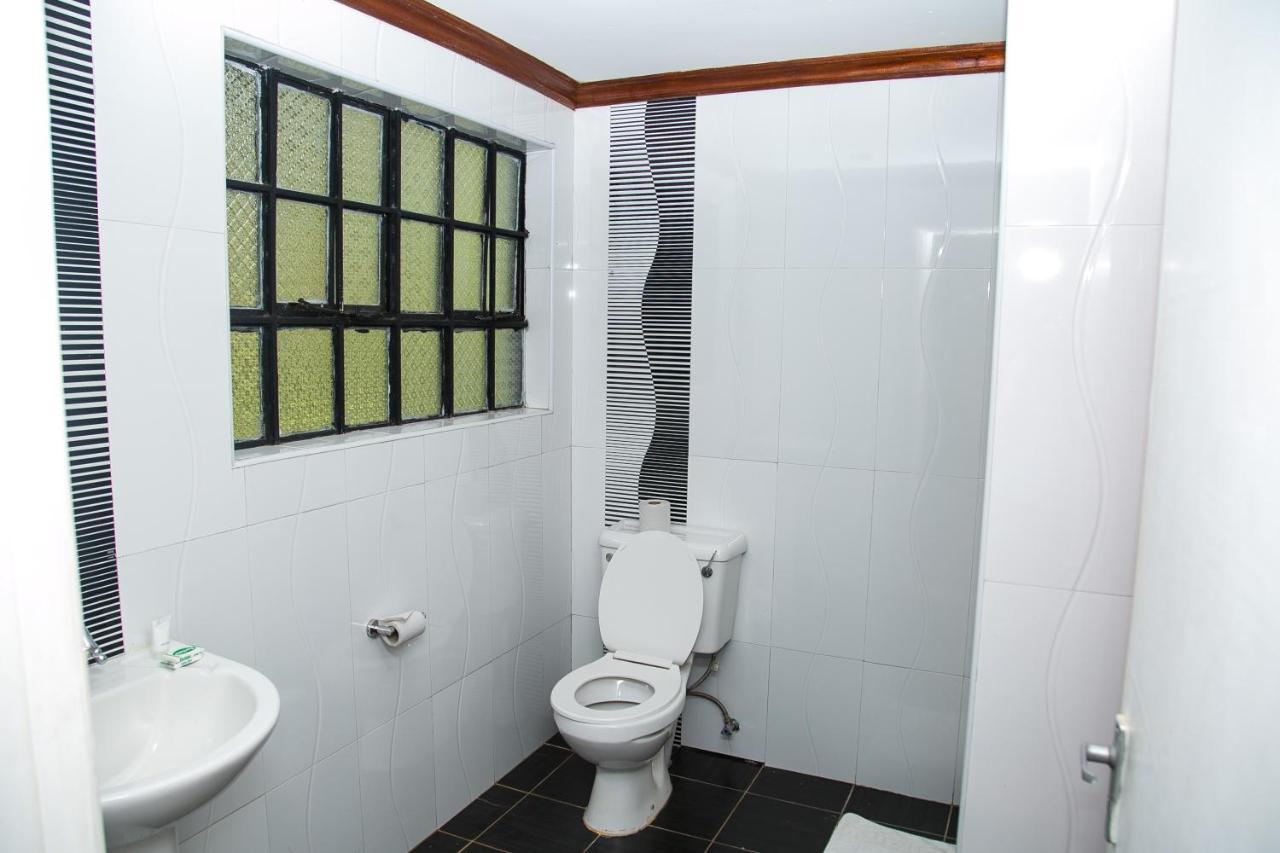 Thayu Farm Hotel Limuru Exterior photo